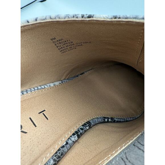 Esprit Diane Western‎ Mules Gray White Black Snakeskin Pattern 9 - Picture 5 of 8